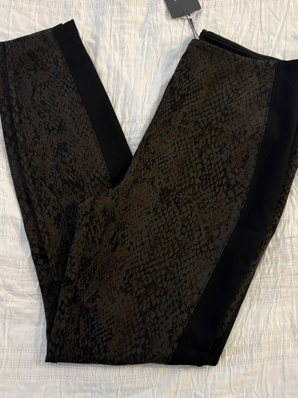 Lysse Black Snake-Print Skinny Ponte Pants
